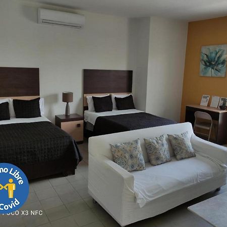 Hotel Del Bosque โทร์เรออน ภายนอก รูปภาพ
