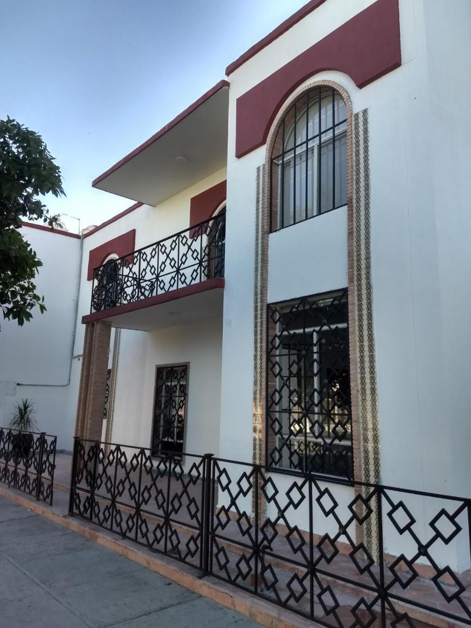 Hotel Del Bosque โทร์เรออน ภายนอก รูปภาพ